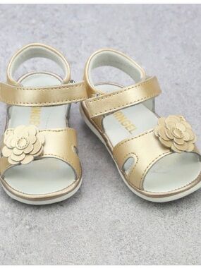 NWT Angel Shoes Leather Baby Sandals